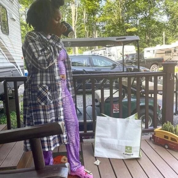 Unisex Vintage BVD Blue and Cream Plaid Robe – Soft Cotton Lounger, Size Medium - Picture 5 of 9